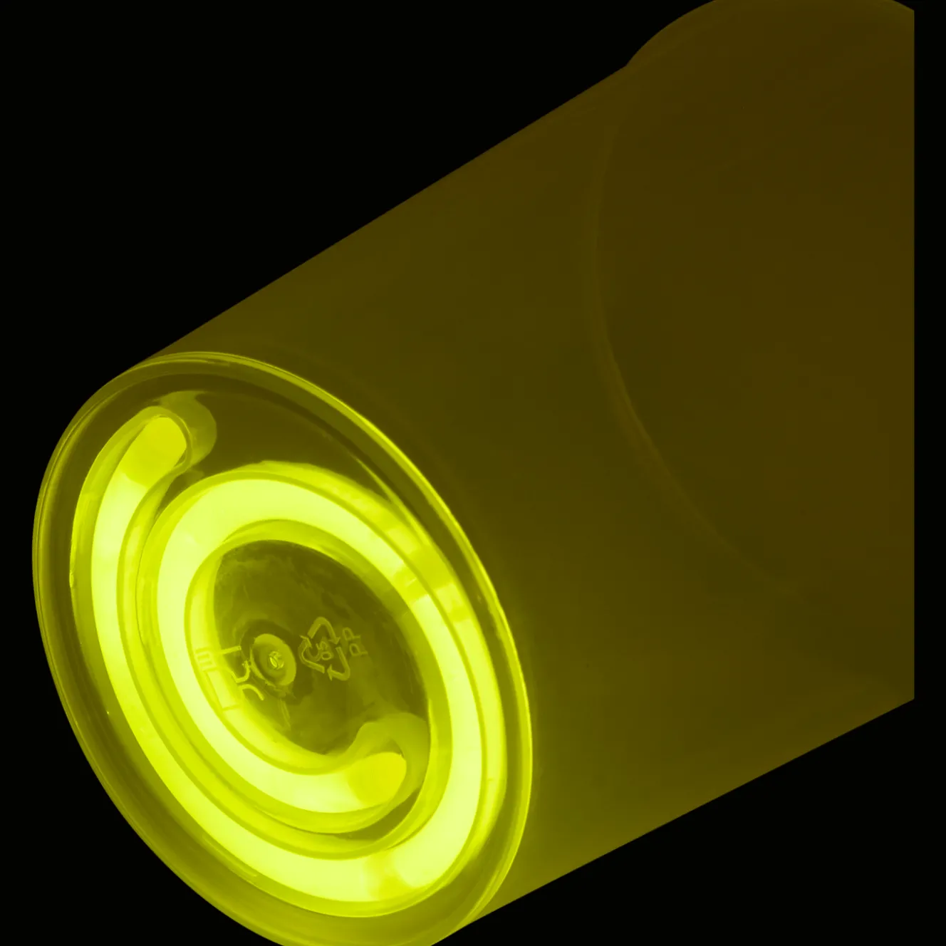 Glow-in-the-dark feestbekers