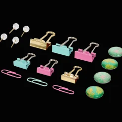 Kantoorbenodigdheden in doos